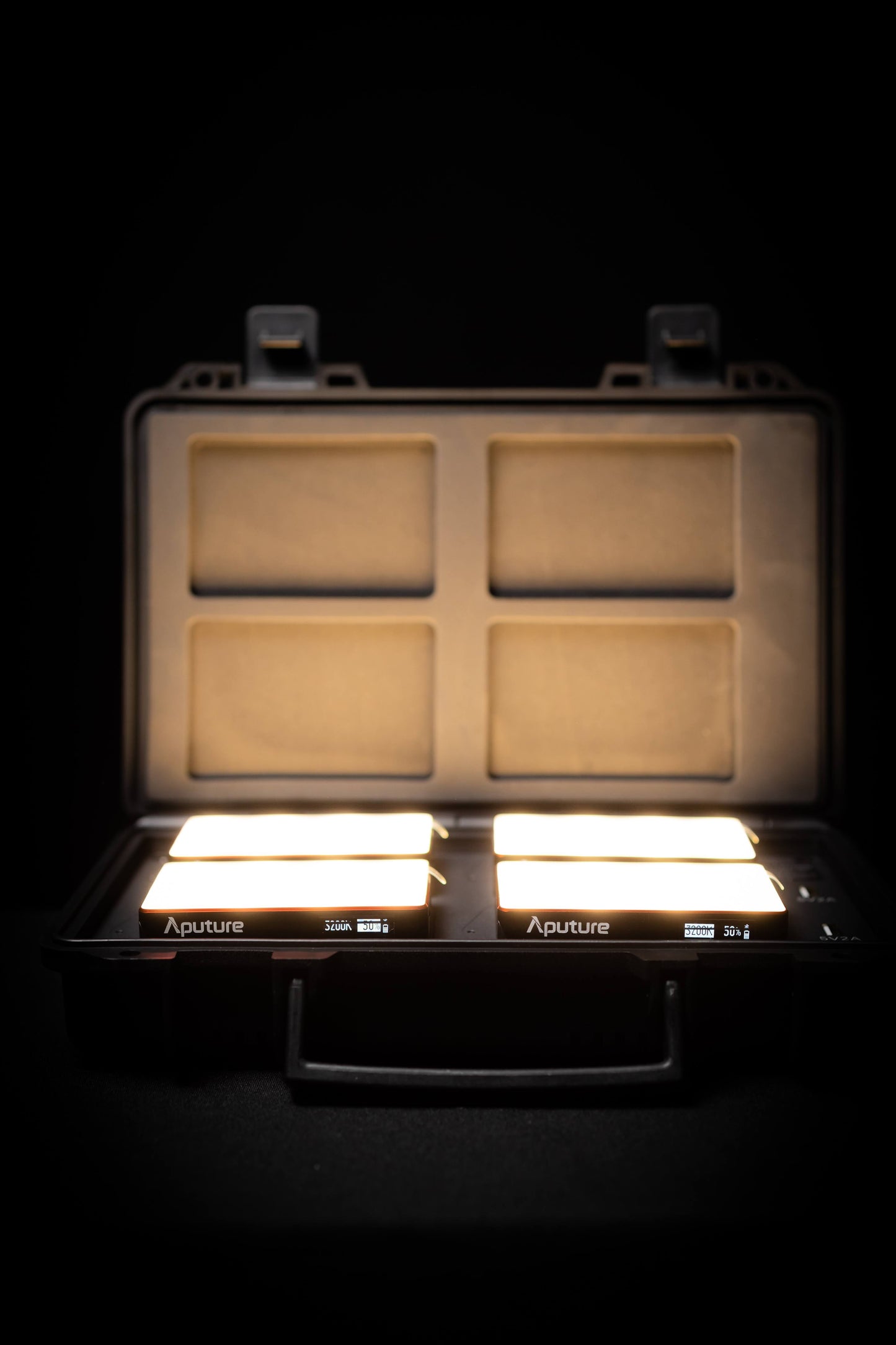 Aputure MC 4-light kit