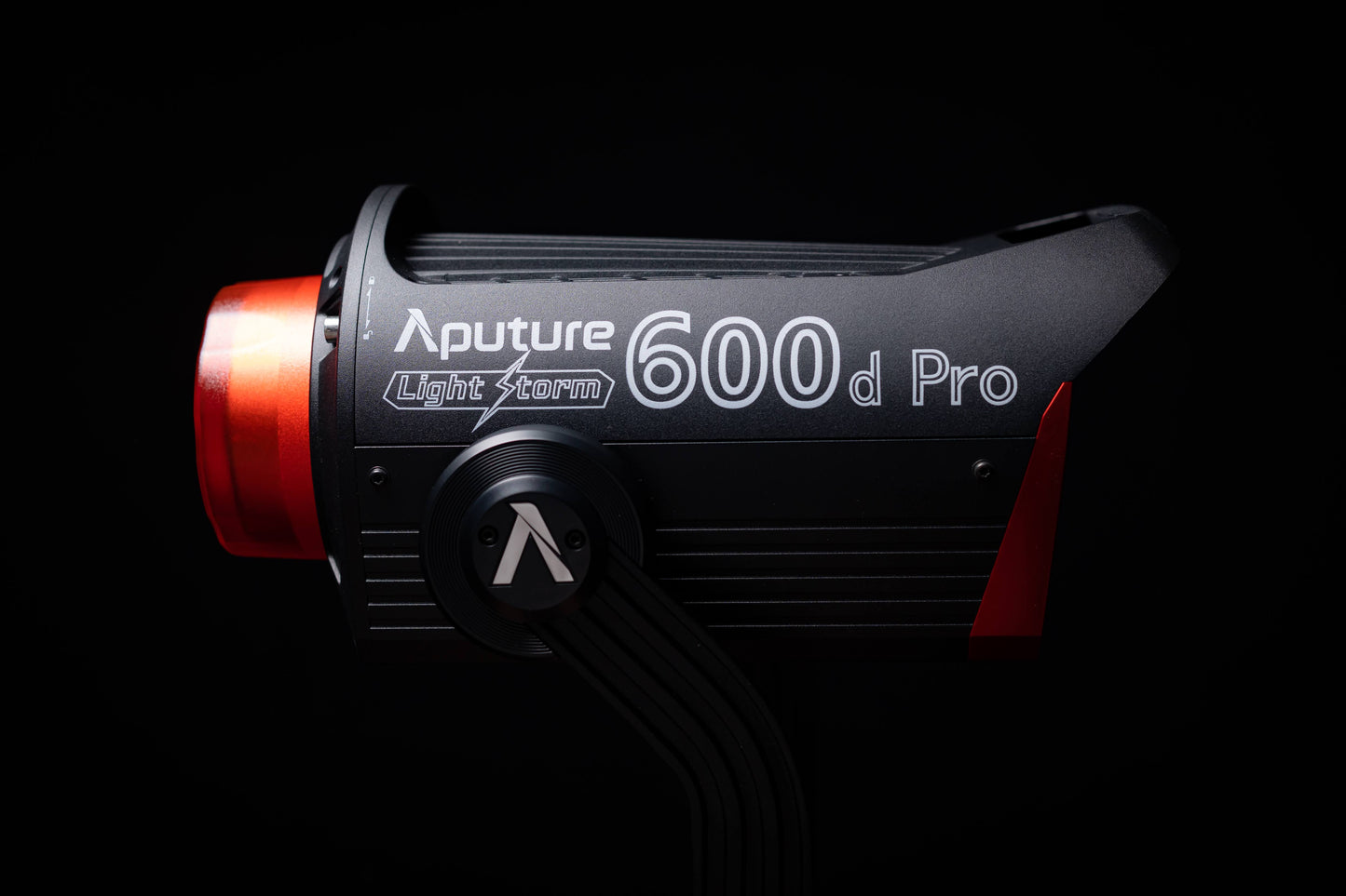 Aputure 600d Pro