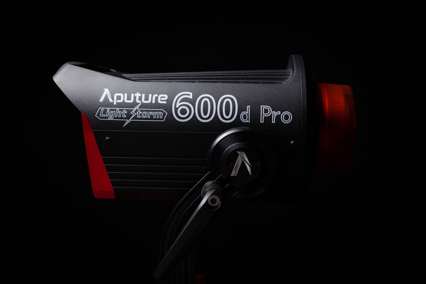 Aputure 600d Pro